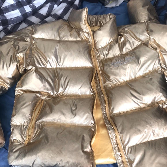 Basically brand new - Picture 1 of 4